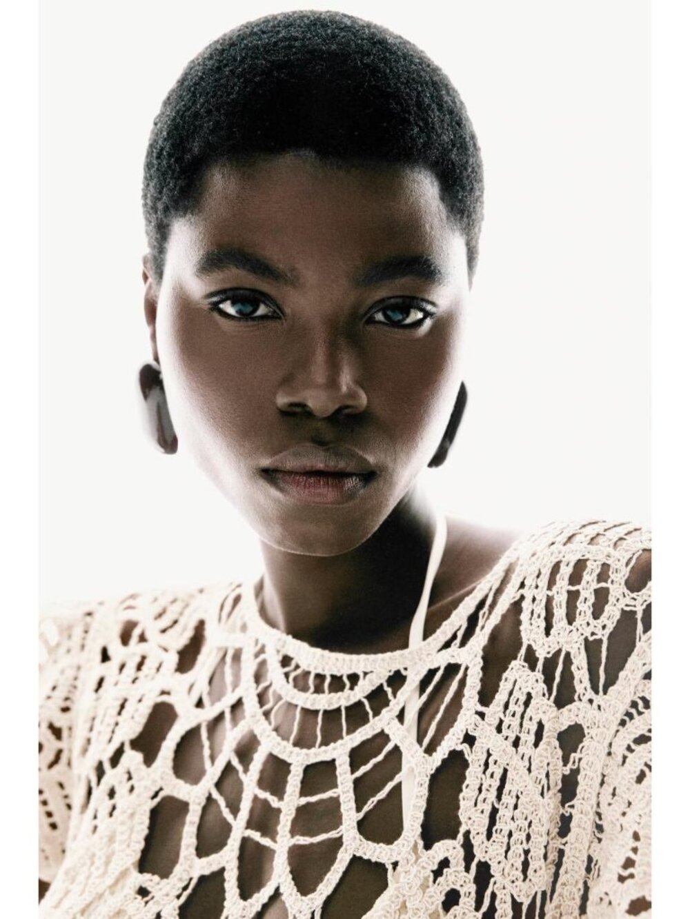 H&M FLUTTER-SLEEVED CROCHET-LOOK DRESS - Picture 4 of 7